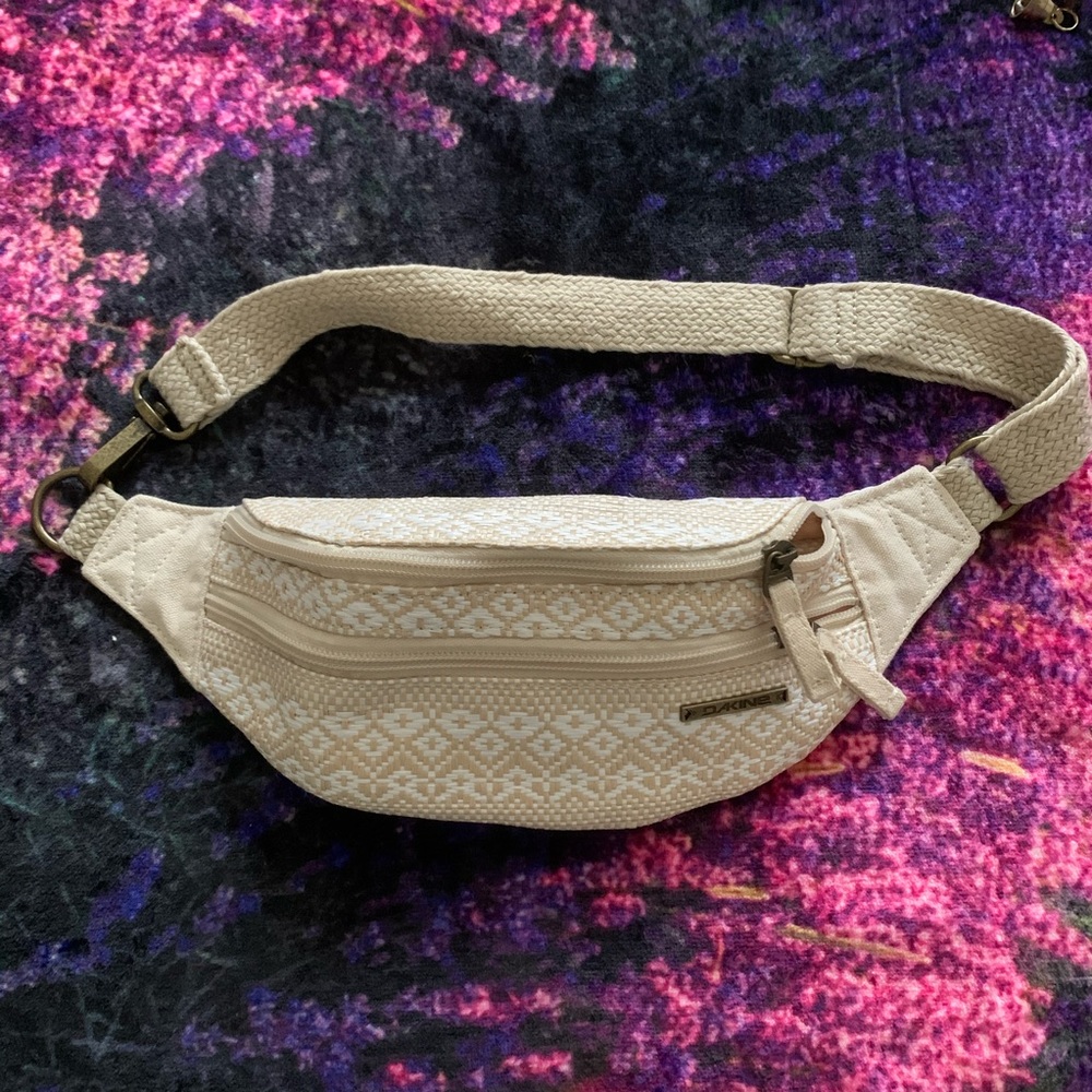 Dakine Fanny Pack